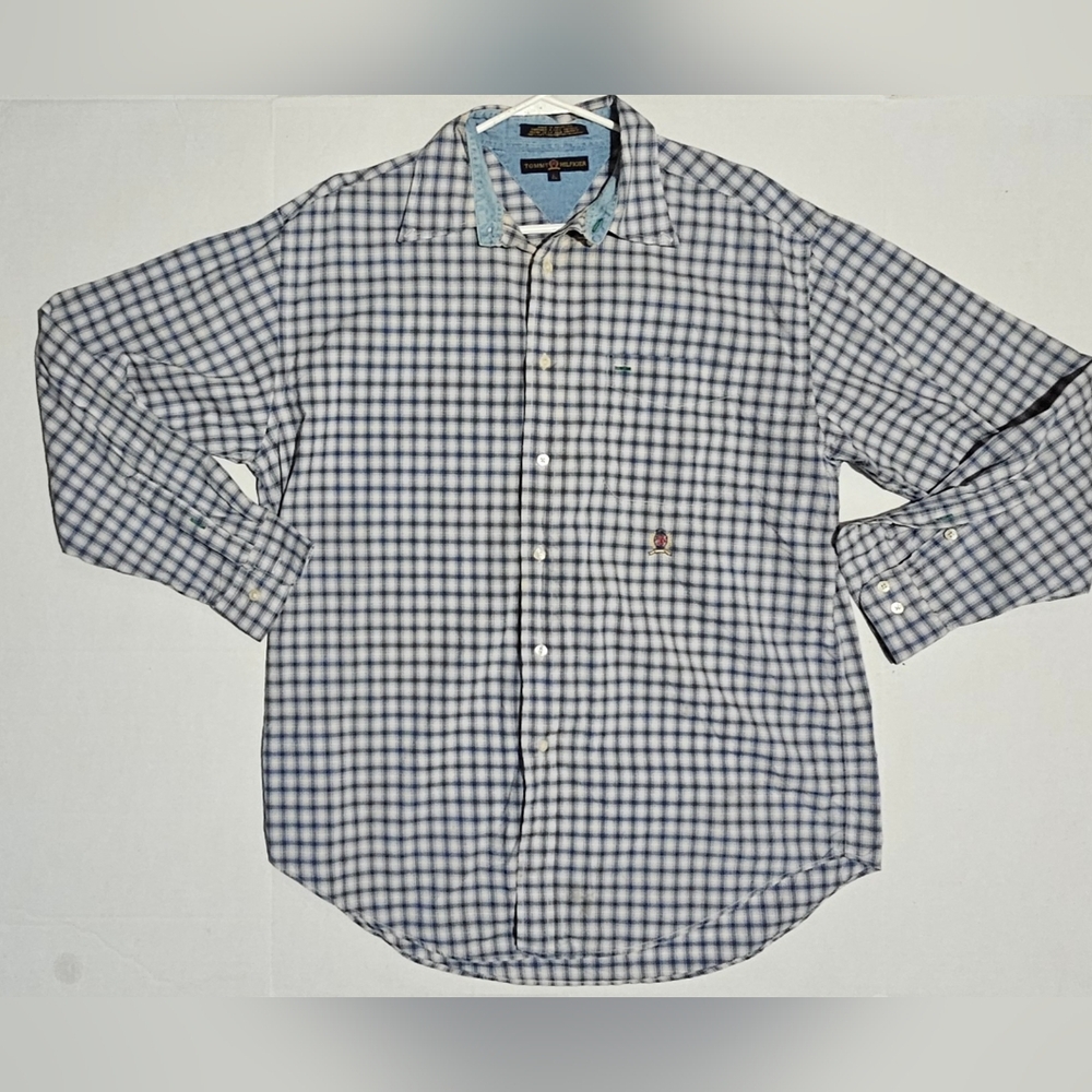 Men's Long-Sleeve Button-Front Shirt